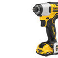 Outils &eacute;lectrique sur Seyssins : Visseuse &agrave; chocs XR 12V 2Ah Li-Ion Brushless DEWALT