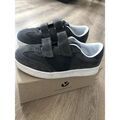 Baskets basses enfant Victoria Baskets victoria T 34 &eacute;tat neuf Gris