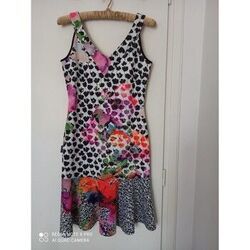 Robe courte Eroke Robe imprim&eacute;e r&eacute;versible Multicolore