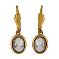 Boucles d'oreilles pendantes en plaqu&eacute; or cam&eacute;e bleu et fermoir dormeuse