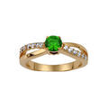 Bagues sur Artemare : Bague en plaqu&eacute; or collection joaillerie 2 brins crois&eacute;s dont 1 lisse et l'autre orn&eacute; d'oxydes blancs et gros oxyde vert au centre
