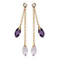 Boucles d'oreille sur Artemare : Boucles d'oreilles pendantes en plaqu&eacute; or cha&icirc;nette longue et courte avec goutte violette et lavande et fermoir poussette