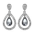 Boucles d'oreilles pendantes en argent rhodi&eacute; forme goutte orn&eacute;e d'oxydes blancs avec perle grise suspendue et fermoir poussette