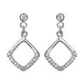Boucles d'oreille sur Artemare : Boucles d'oreilles pendantes en argent rhodi&eacute; carr&eacute; &eacute;vid&eacute; suspendu orn&eacute; d'oxydes blancs sertis et fermoir poussette