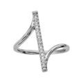 Bagues sur Artemare : Bague en argent rhodi&eacute; avec baguette en rail d'oxydes blancs sertis retenue de chaque c&ocirc;t&eacute;
