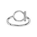Bague en argent rhodi&eacute; cercle et barrette oxydes blancs sertis