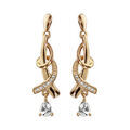 Boucles d'oreilles pendantes en plaqu&eacute; or collection joaillerie 2 brins entrelac&eacute;s avec oxyde blanc suspendu et fermoir poussette Artemare