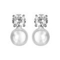 Boucles d'oreille sur Artemare : Boucles d'oreille en argent rhodi&eacute; avec 1 gros oxyde blanc serti et 1 perle d'eau douce 8mm fermoir tige