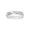Alliances sur Artemare : Bague en argent rhodi&eacute; diamant&eacute;e stri&eacute;e largeur 4mm