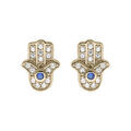 Boucles d'oreille sur Artemare : Boucles d'oreille en plaqu&eacute; or main de Fatma pav&eacute;e d'oxydes blancs et bleu et fermoir poussette