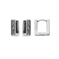 Boucles d'oreille sur Artemare : Cr&eacute;oles en acier balinaise carr&eacute; motif tribal