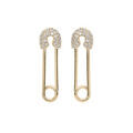 Boucles d'oreille en plaqu&eacute; or &eacute;pingle &agrave; nourrice oxydes blancs sertis et fermoir poussette