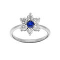 Bague en argent rhodi&eacute; motif marguerite avec oxyde au centre bleu fonc&eacute; et contour blancs sertis Artemare