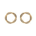 Boucles d'oreille sur Artemare : Boucles d'oreille en plaqu&eacute; or cercle torsade avec oxydes blancs sertis et fermoir poussette