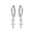 Boucles d'oreille sur Artemare : Cr&eacute;oles en argent rhodi&eacute; articul&eacute;es avec pampille croix et oxydes blancs sertis