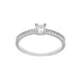 Bague en argent rhodi&eacute; solitaire avec rails d'oxydes blancs sertis et 1 oxyde blanc serti griffe Artemare