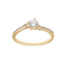 Bague en plaqu&eacute; or solitaire avec oxydes blancs sertis sur fin anneau et 1 oxyde blanc serti griffe
