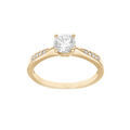 Bague en plaqu&eacute; or solitaire avec court rail d'oxydes blancs sertis et 1 oxyde blanc serti griffe