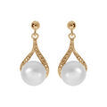 Boucles d'oreille tige forme goutte en plaqu&eacute; or perle de culture d'eau douce avec oxydes blancs sertis