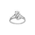 Bague en argent rhodi&eacute; forme navette ovale oxyde blanc Artemare