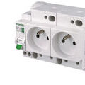 Commandes sur Seyssins : SCHNEIDER ELECTRIC Combin&eacute; disjoncteur + 2 prises 2P+T Schneider Resi9 XE