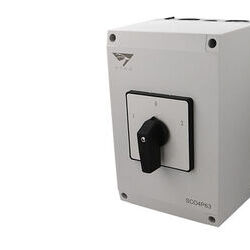 IMO Inverseur de source monophas&eacute; / triphas&eacute; 63A IP65 en boitier