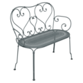 Chaises / bancs sur Saint-Didier-sur-Chalaronne : fermob BANQUETTE 1900