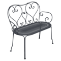 Chaises / bancs sur Saint-Didier-sur-Chalaronne : fermob BANQUETTE 1900