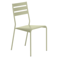 Chaises / bancs sur Saint-Didier-sur-Chalaronne : fermob CHAISE FACTO
