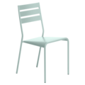 Chaises / bancs sur Saint-Didier-sur-Chalaronne : fermob CHAISE FACTO