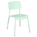 Chaises / bancs sur Saint-Didier-sur-Chalaronne : fermob CHAISE S'COOL