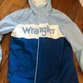 Vestes sur Grenoble : Blouson Wrangler veste wrangler avec capuche
