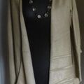 Gilets sur Grenoble : Gilet Naf Naf gilet