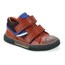 Baskets montantes enfant GBB VICTORIC Marron