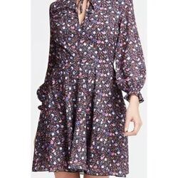 Robe courte Guess Robe imprim&eacute; &agrave; fleurs Multicolore