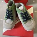 Boots enfant Kickers Chaussures b&eacute;b&eacute; kikcers Gris