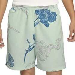 Short Nike Nvlty