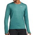 T-shirt Nike Elmnt Crew