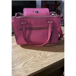 Sac &agrave; main Guess Sac a main guess Rose