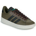 Baskets homme sur Grenoble : Baskets basses adidas GRAND COURT ALPHA