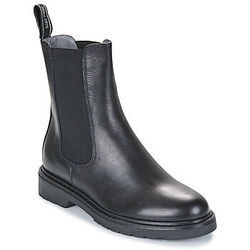 Boots NeroGiardini I205990D-100