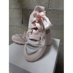 Baskets basses Puma Basket Puma rose grise