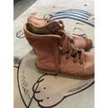 Baskets femme sur Grenoble : Baskets montantes Palladium Chaussures montantes