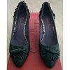 Chaussures escarpins Couleur Pourpre Escarpins en cuir noir Couleur Pourpre