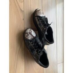 Baskets basses Texto Baskets mode