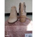 Sports d'hiver sur Grenoble : Boots Casta Boots femme