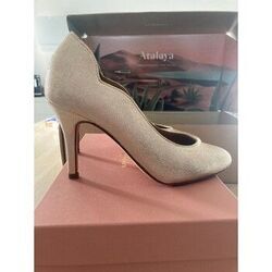 Chaussures escarpins Bobbies Escarpins stella Bobbies Dor&eacute;