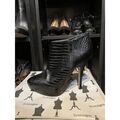 Bottes femme sur Grenoble : Bottines Topshop Bottines en cuir effet croco marque Topshop taille 39 talons aig