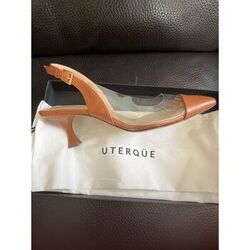 Chaussures escarpins Uterque Escarpins camel chics Uterque