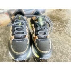 Baskets basses Gioseppo Baskets noires